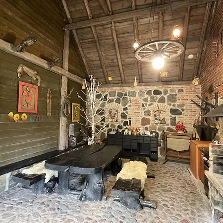 Zagroda Cztery Wiatry Séjour chez l'habitant Sądry