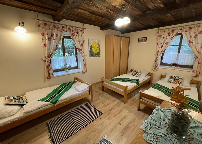 Zagroda Cztery Wiatry Homestay Sadry